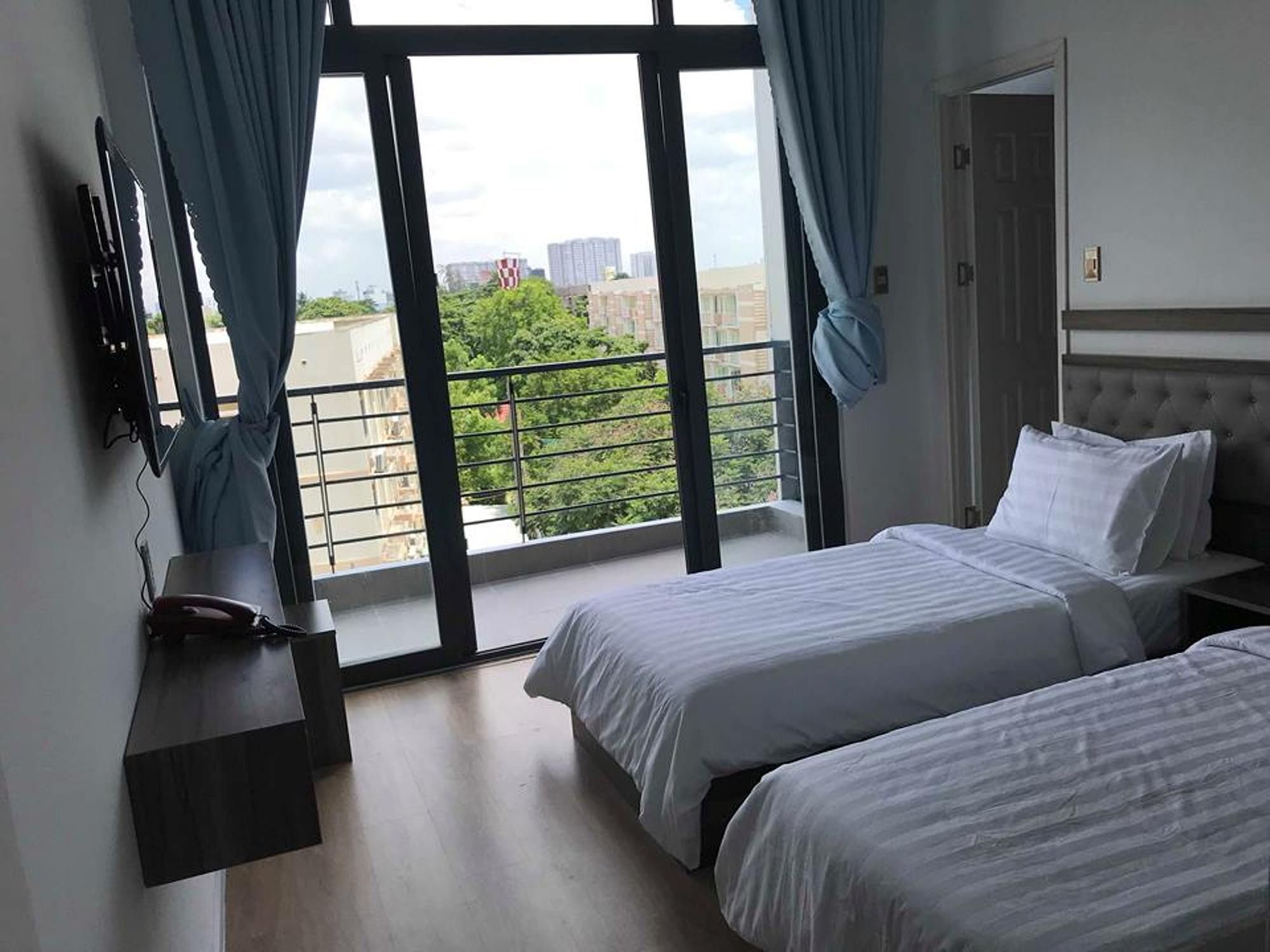 Winston Hotel Ho Chi Minh City Bagian luar foto